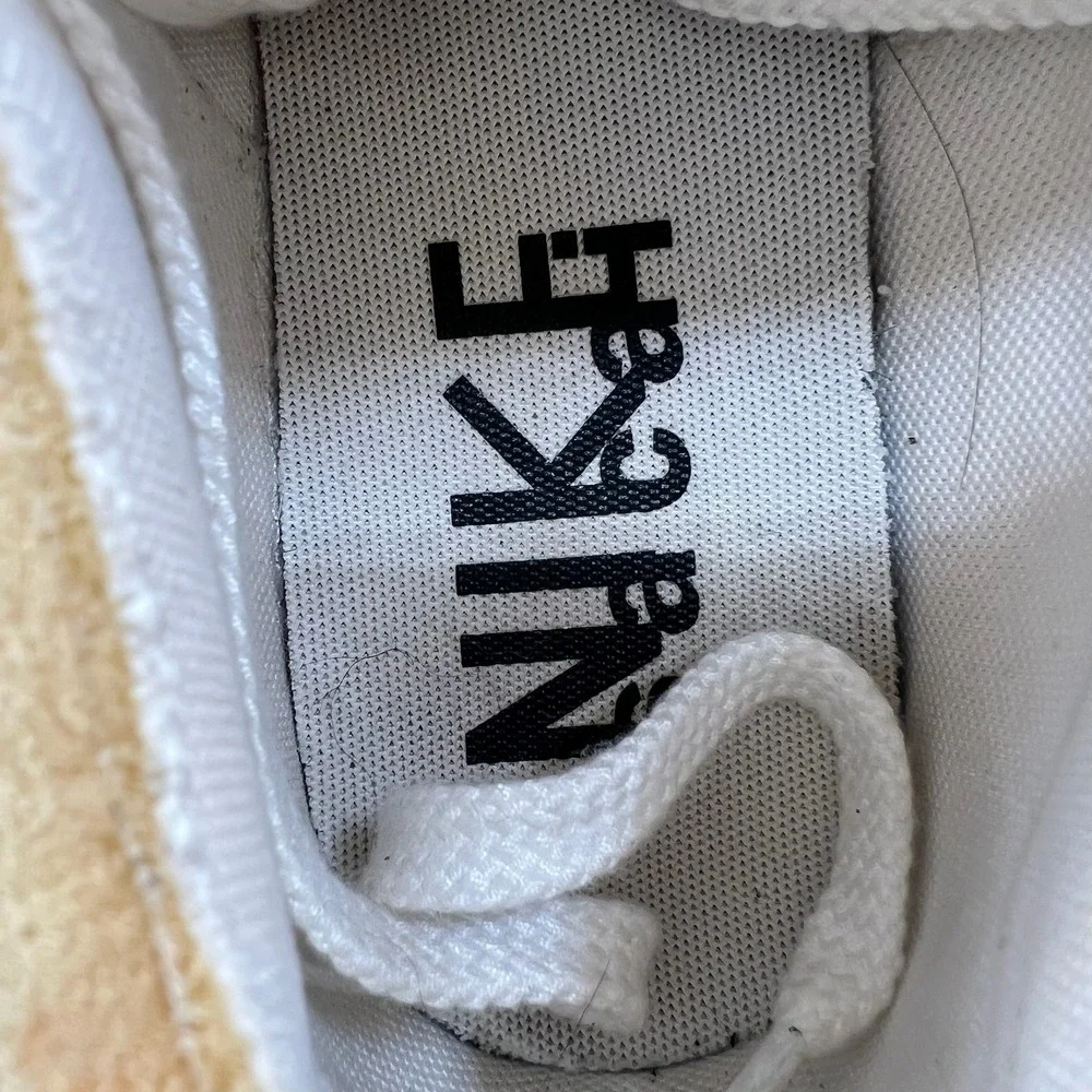 Nike Blazer Low x‎ Sacai Men's Size 6.5 Women's 8 White Sail Shoes DM6443-100